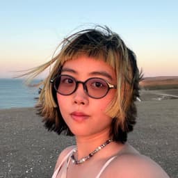 Claire Lee